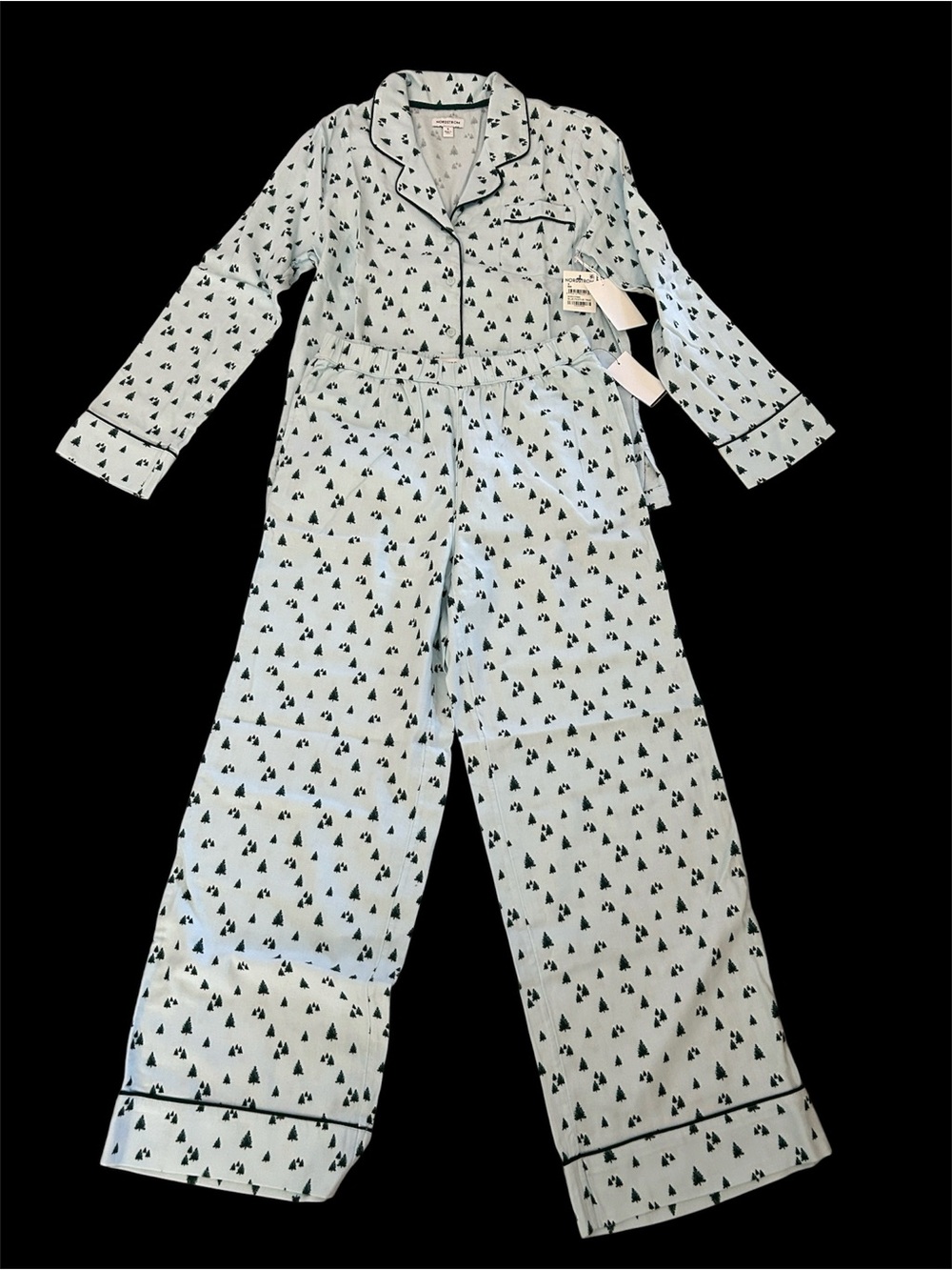 Nordstrom Two piece holiday pajamas, blue festive tree, Small, NEW NWT